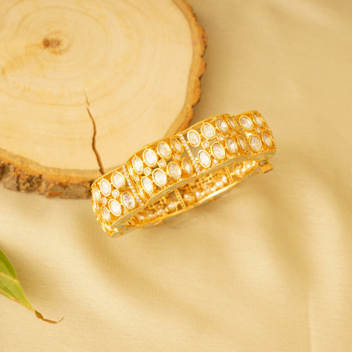 Heena Minakari Gold Kundan kadas zevarbygeeta