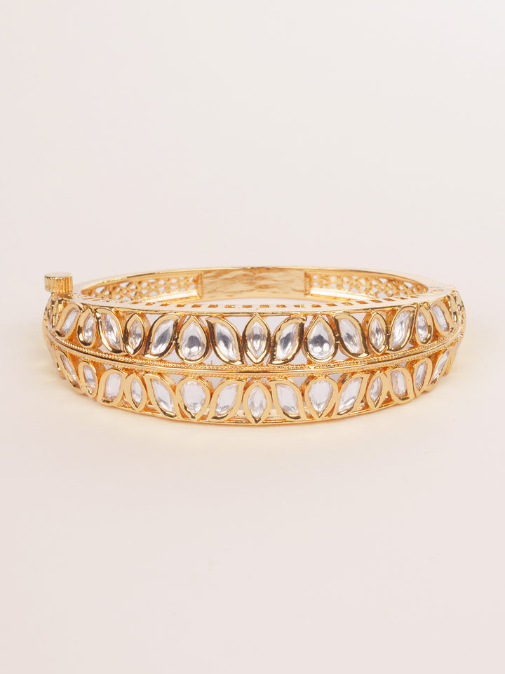 Nayomiya Kundan Kadas