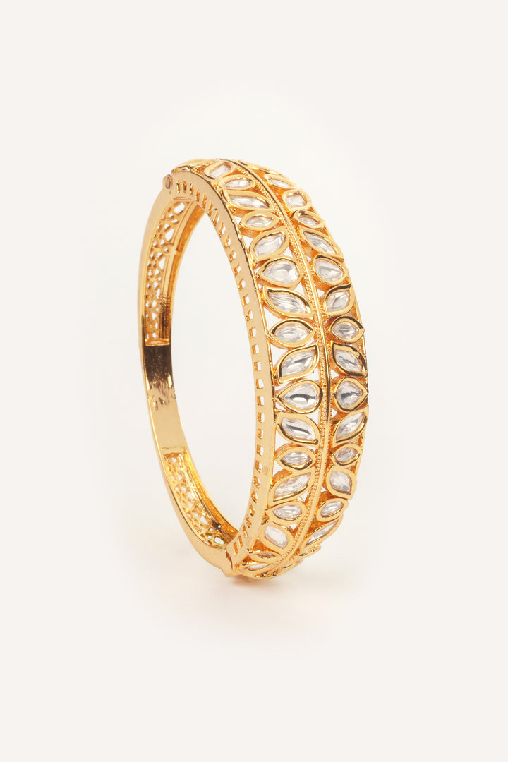 Nayomiya Kundan Kadas