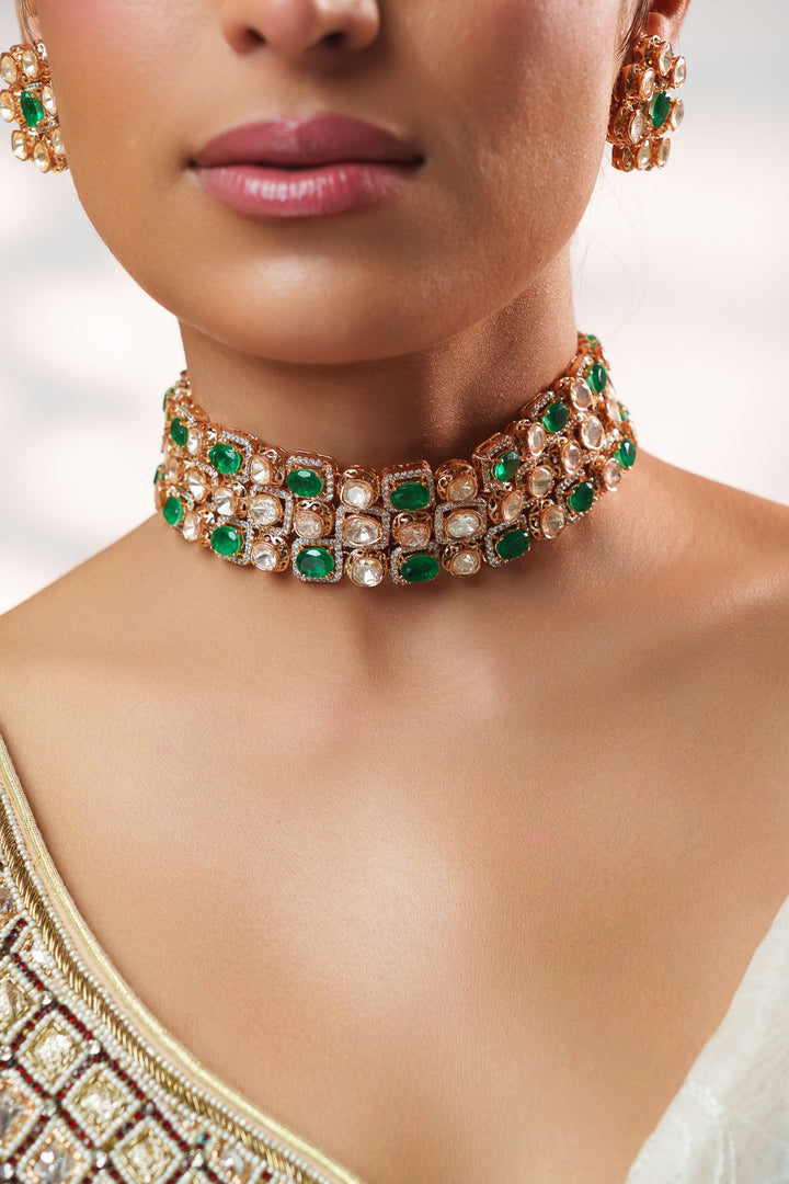 Chakshu Green Kundan Choker
