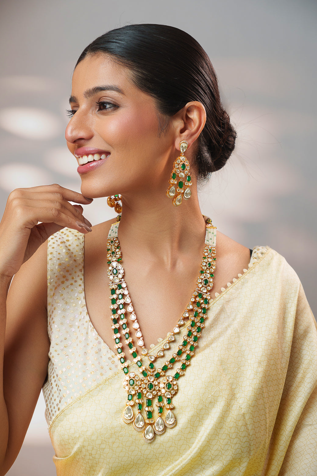 Zaheen Green Moissanite Long Set