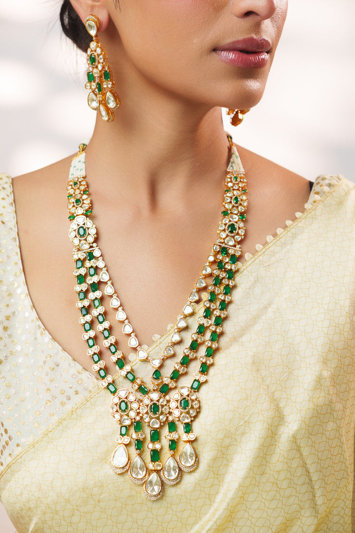 Zaheen Green Moissanite Long Set