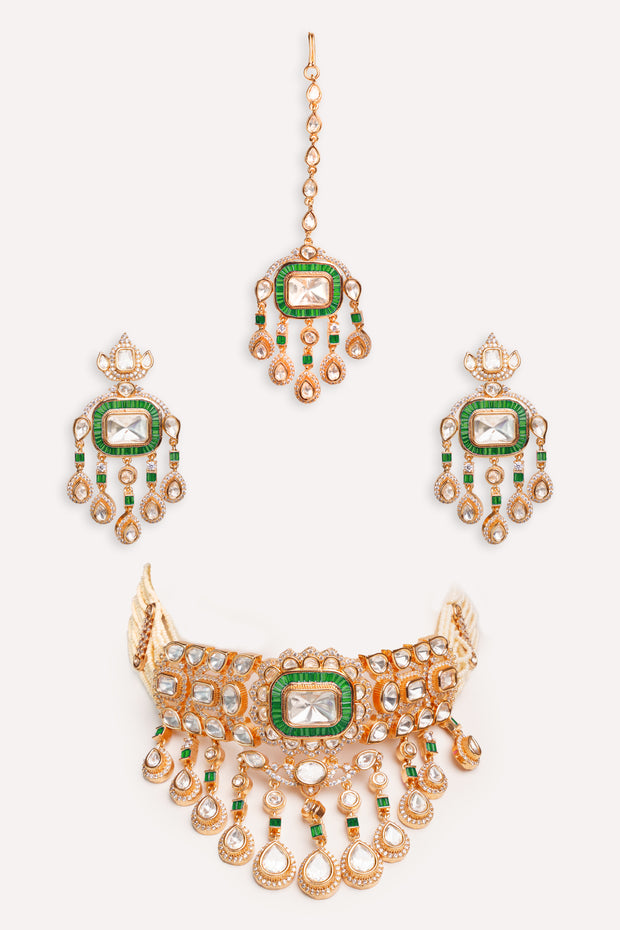 Ihita Green Kundan Choker Set