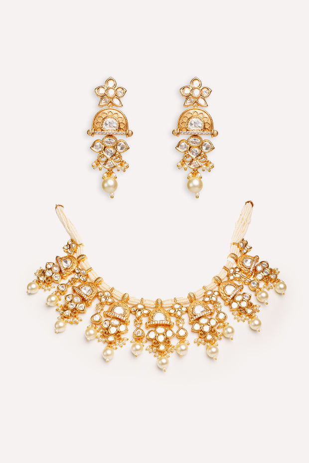 Sharavi Kundan Necklace Set