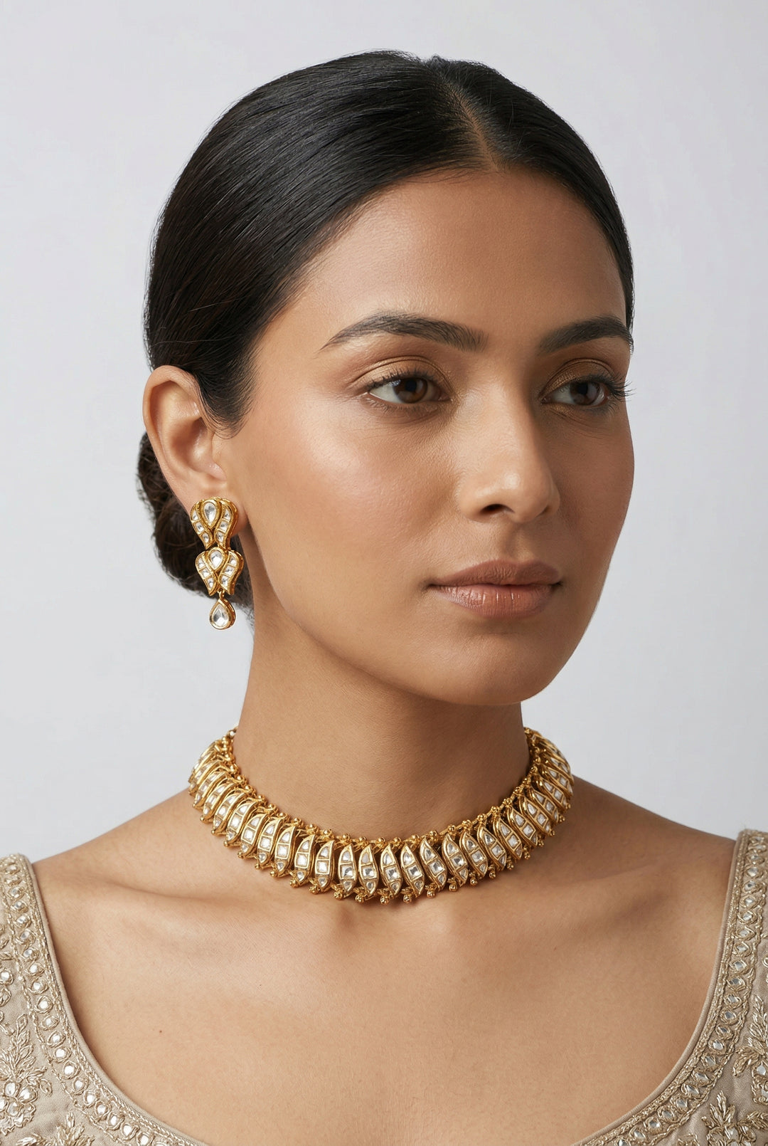 Saumya Kundan Necklace Set