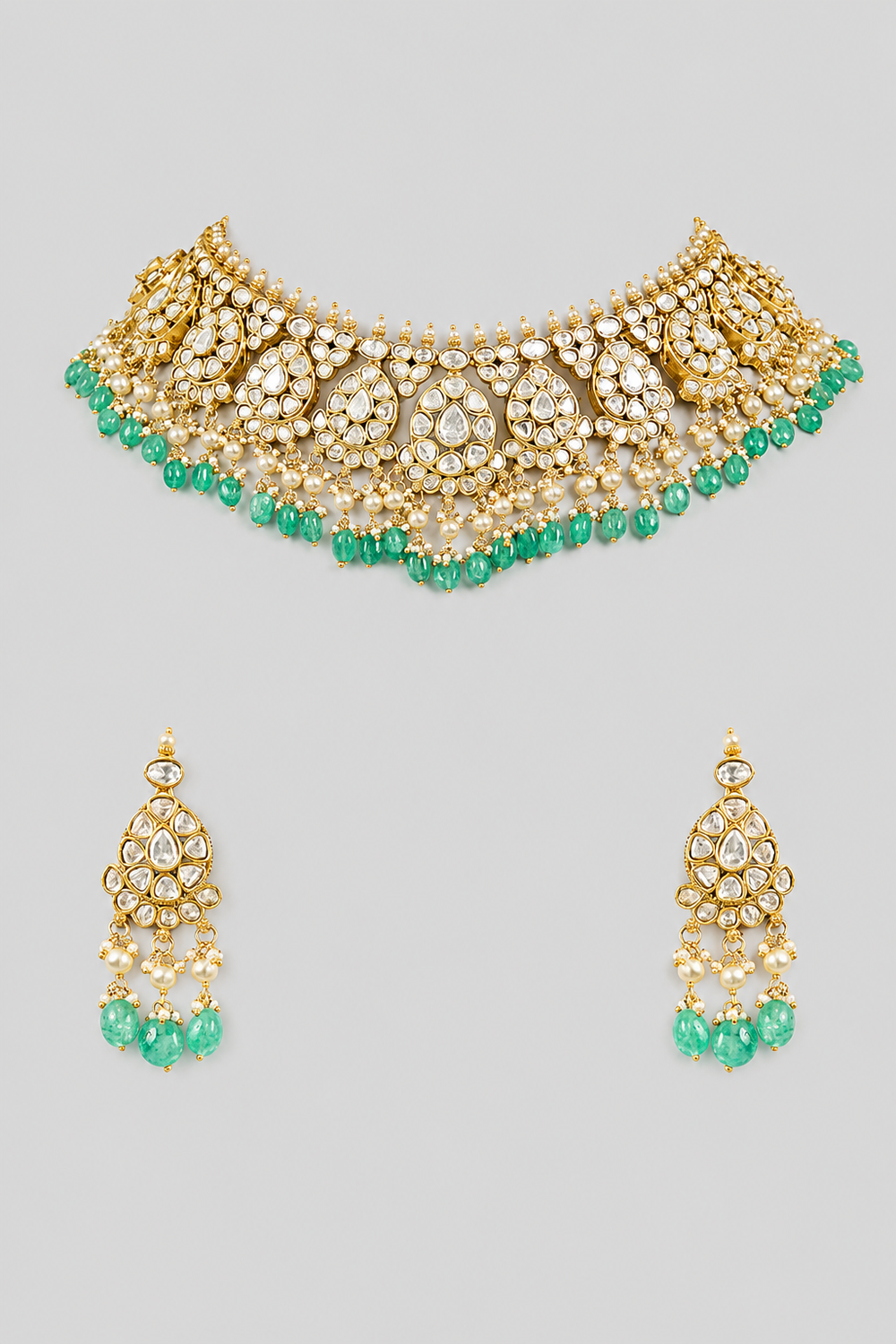Tavishi Green Kundan Necklace Set - alternate view