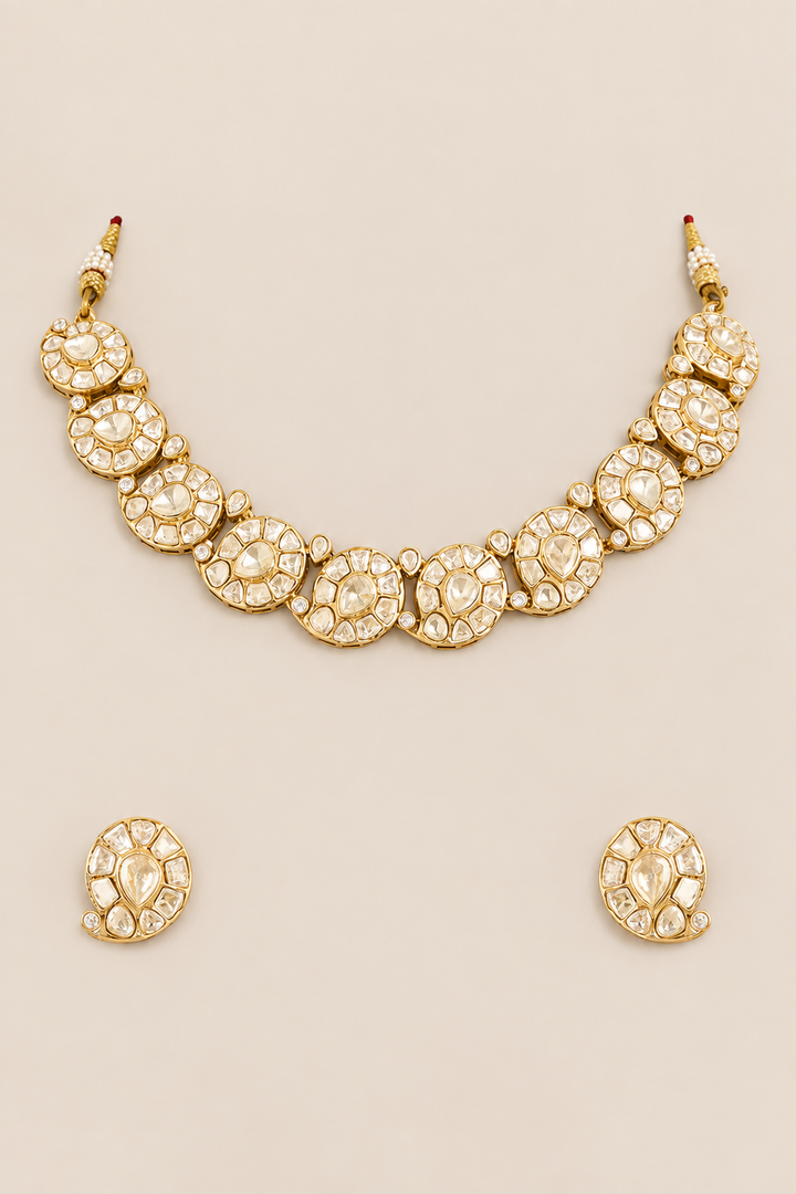 Gaurangi Kundan Necklace Set