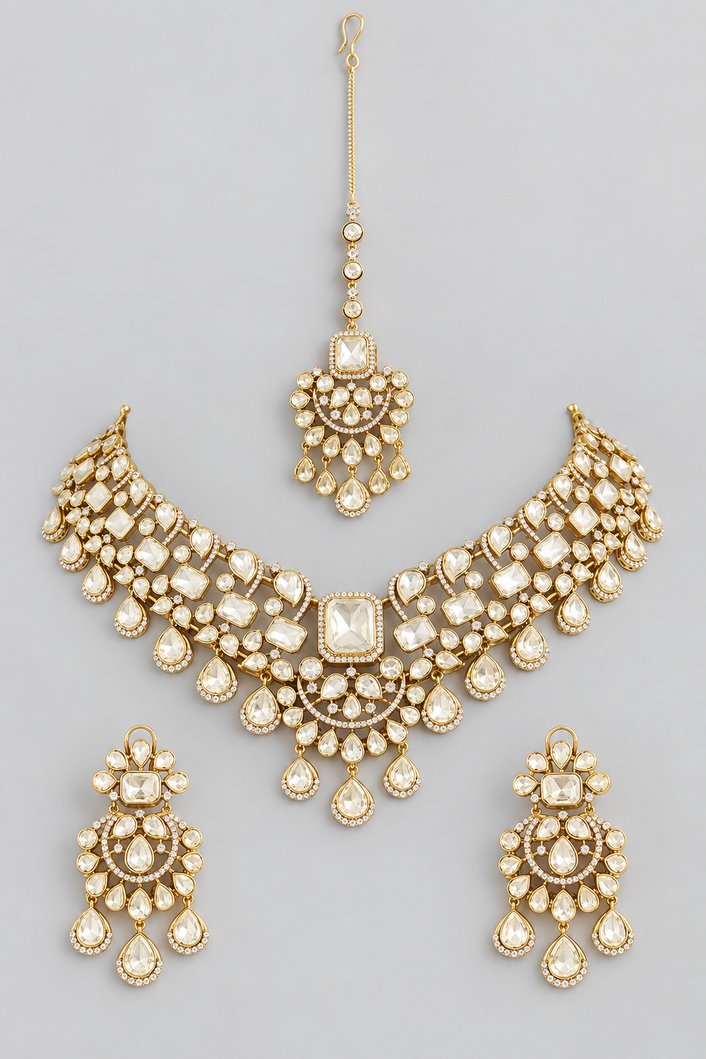 Nalini Golden Kundan Necklace Set - alternate view
