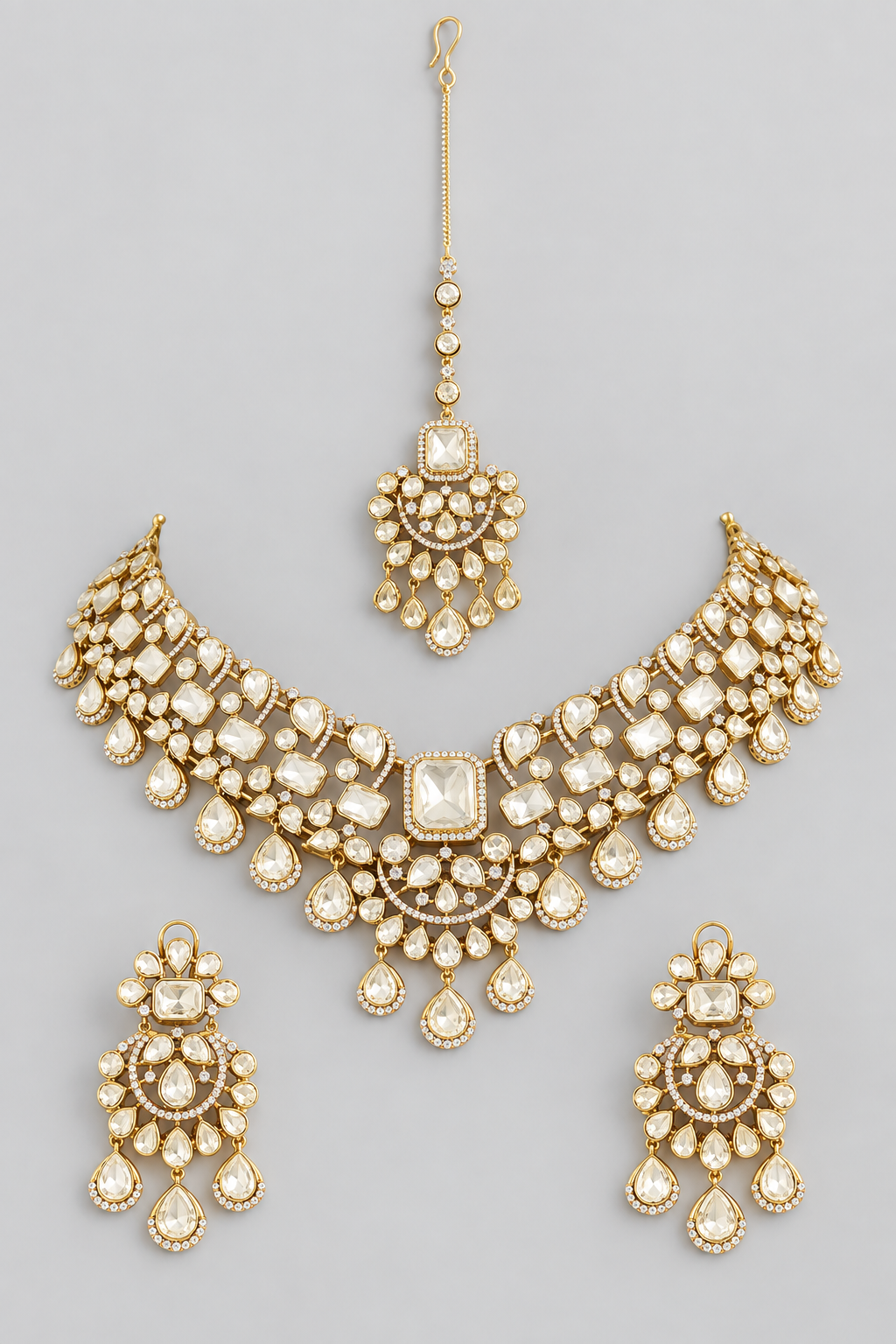 Nalini Golden Kundan Necklace Set