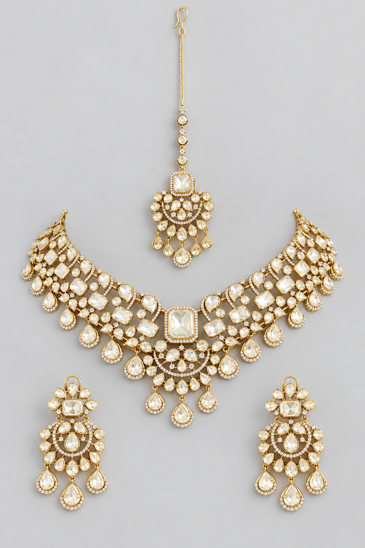 Nalini Golden Kundan Necklace Set