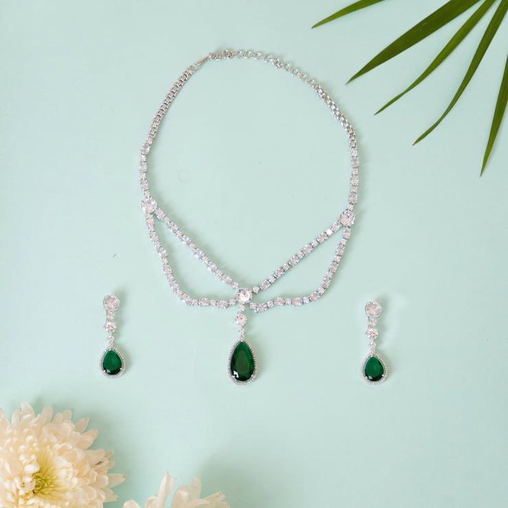 Jiyah Emerald Diamond Necklace Set zevarbygeeta