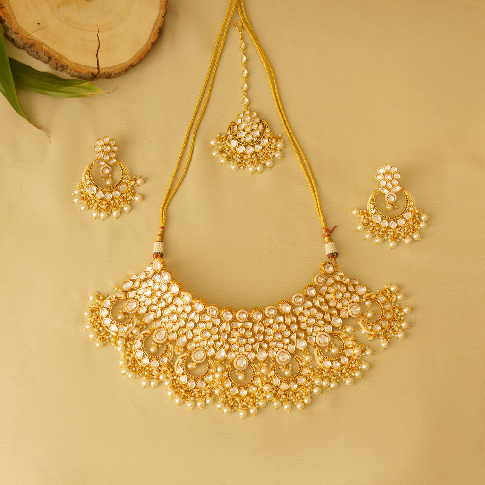 Harika Gold Kundan Set zevarbygeeta