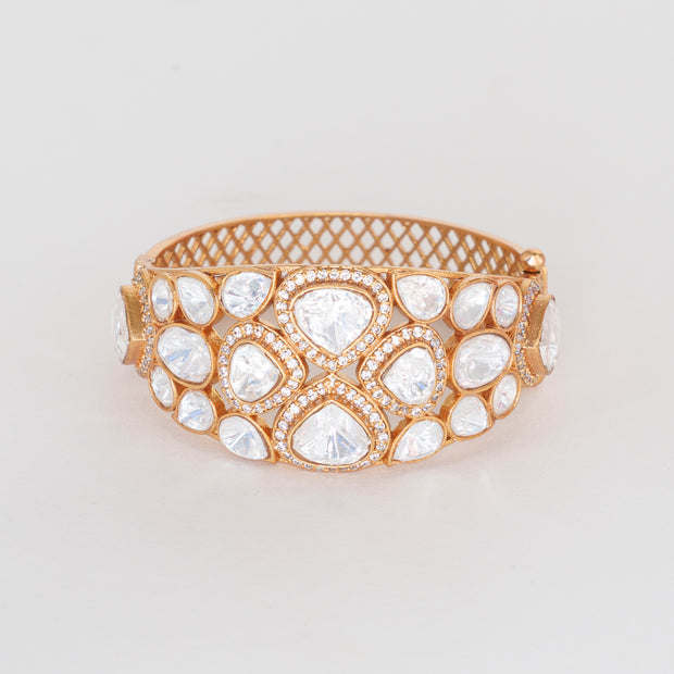 Hridaya Moissanite Kada