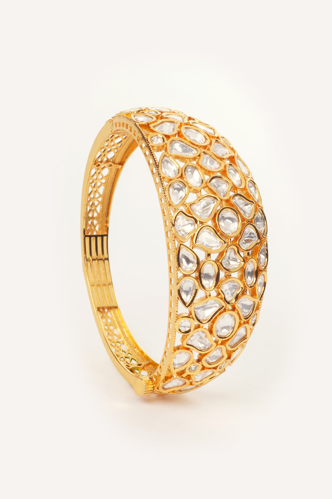 Oorvya Kundan Kadas