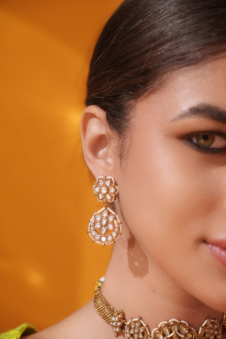 Taniraaz Kundan Choker
