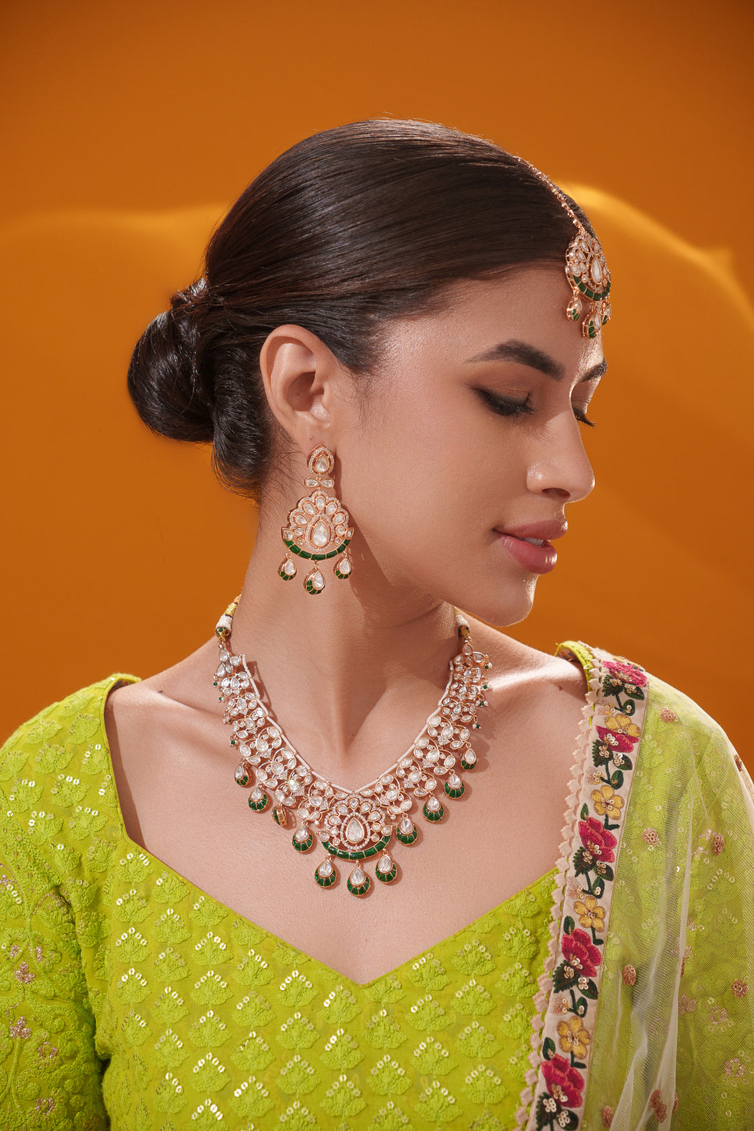 Pratyara Kundan Necklace Set
