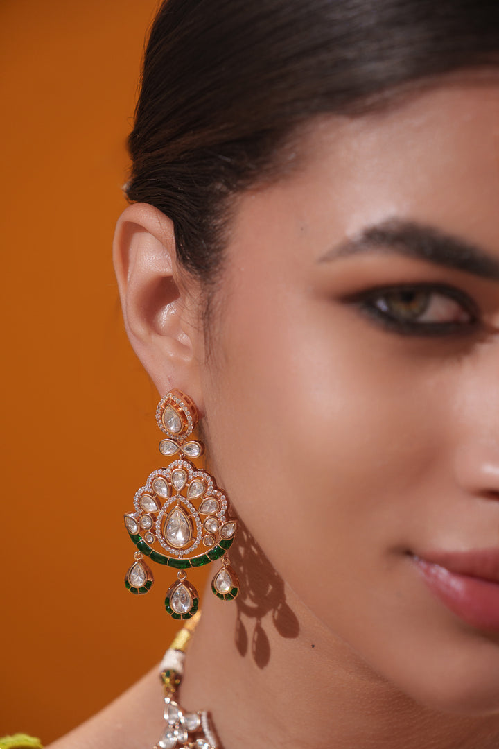 Pratyara Kundan Necklace Set