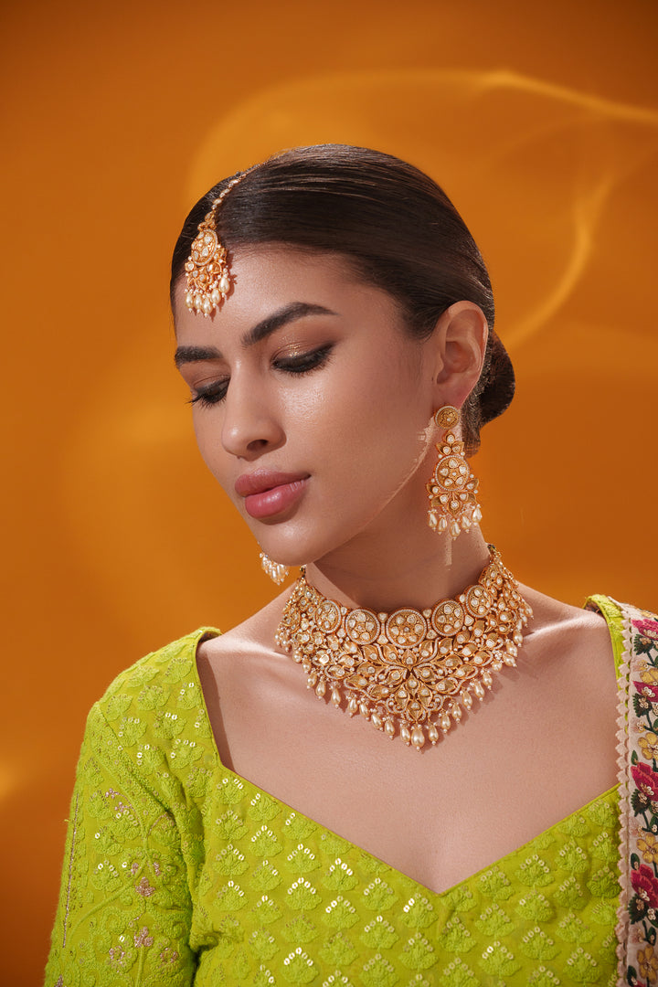 Ishvi Kundan Bridal Set