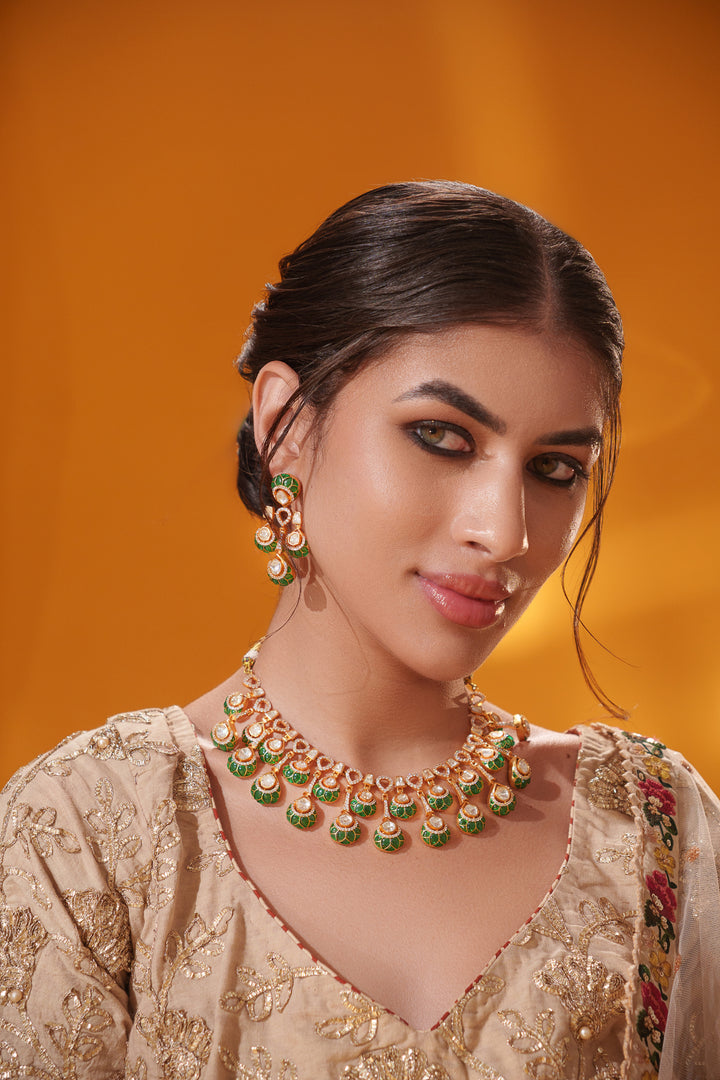 Zinia Green Moissanite Necklace Set