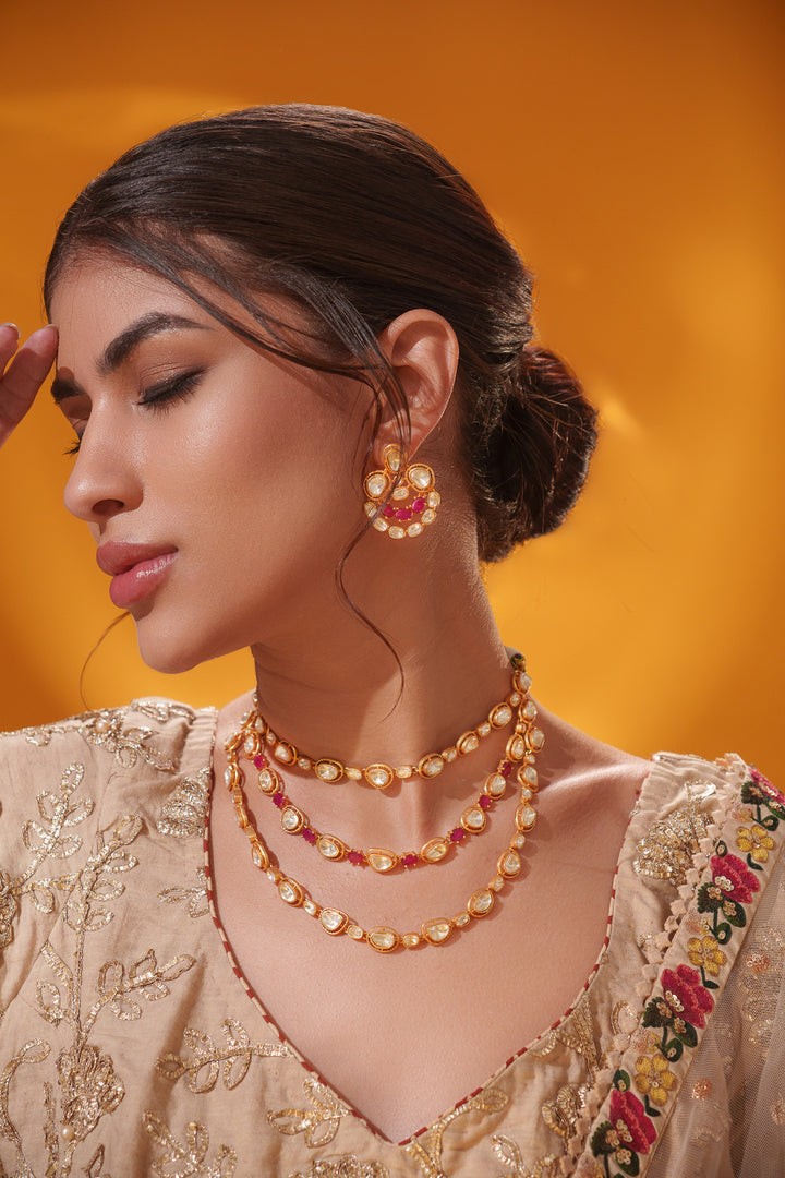 Aarohi Red Moissanite Long Set