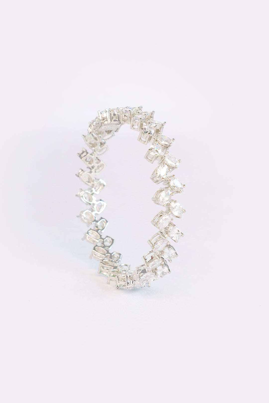 Fauzia White Diamond Kadas