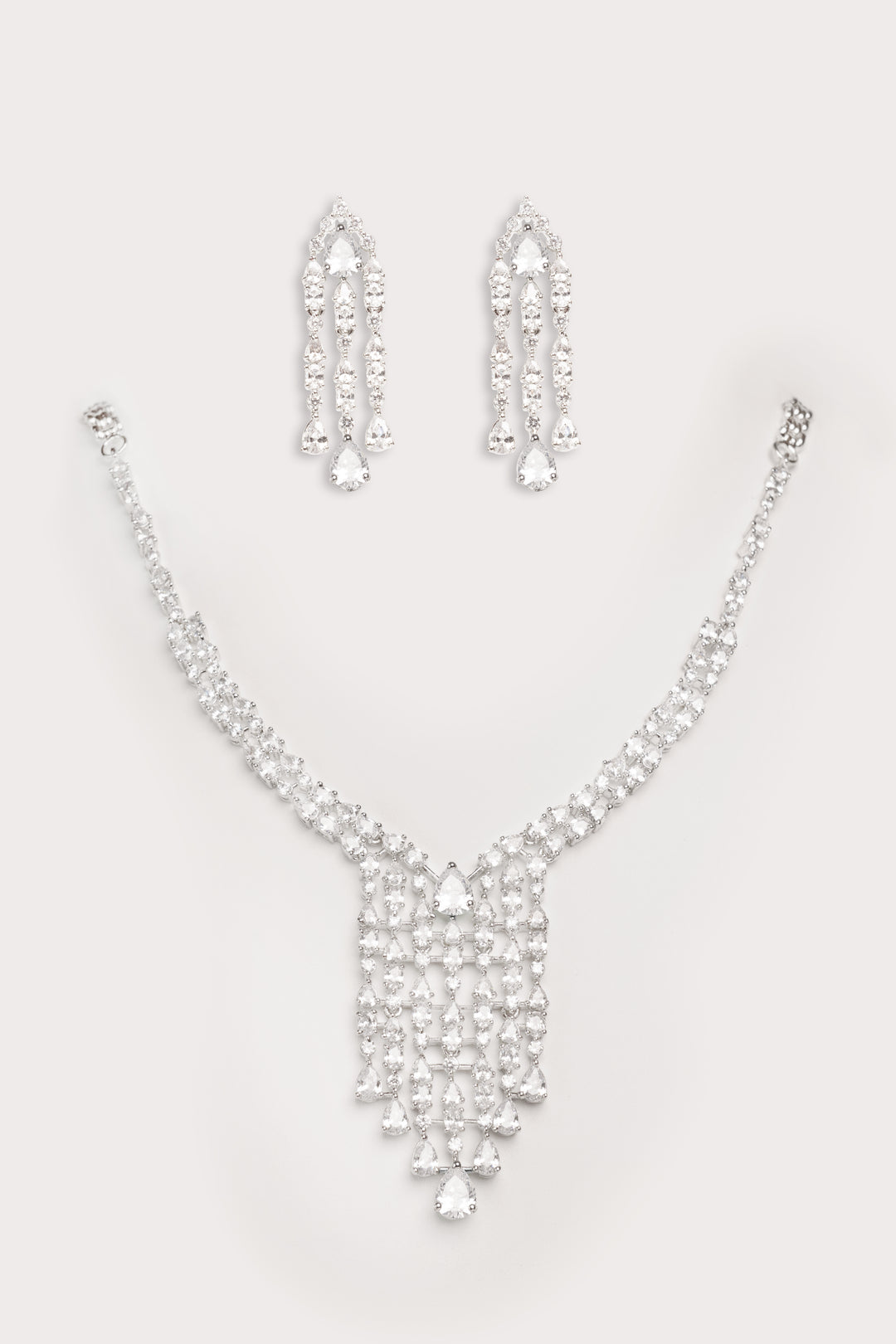 Amaya Diamond Necklace Set