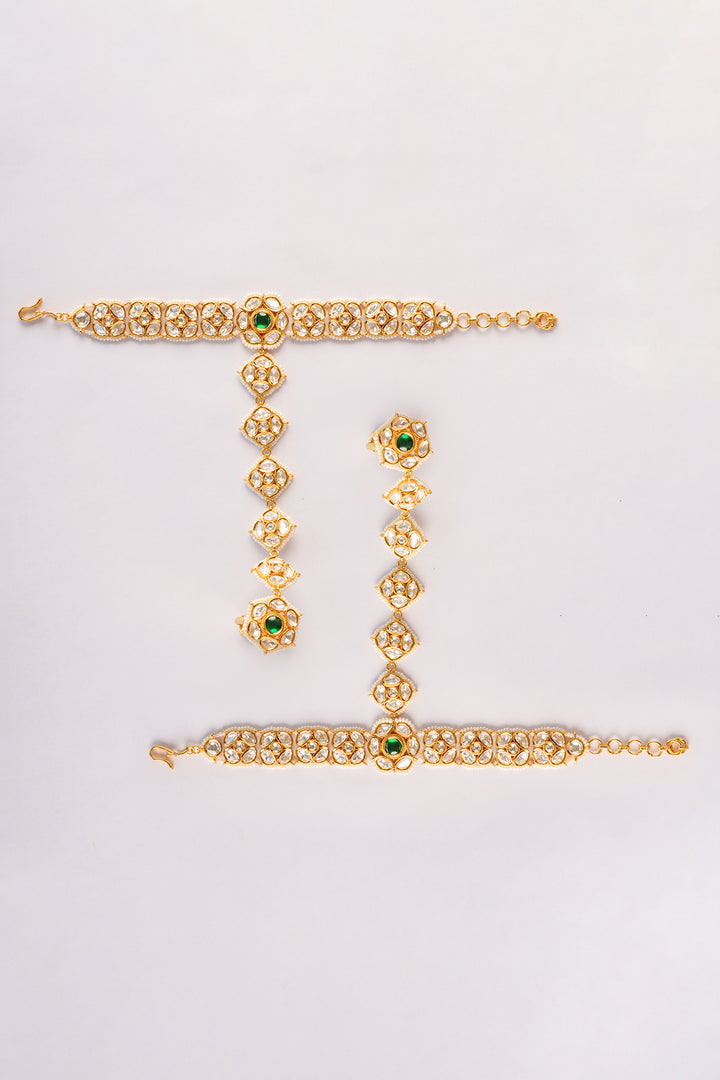 Vedha Green Kundan Hathphool