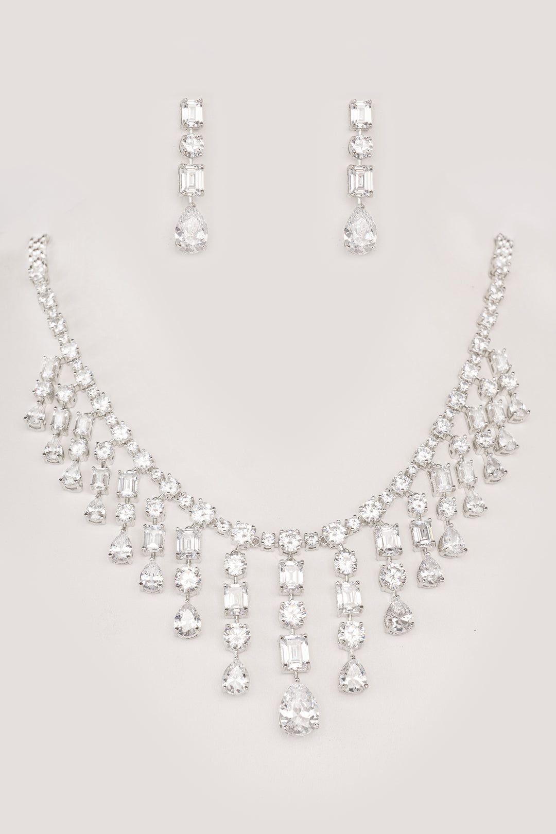 Rashmi Diamond Necklace Set