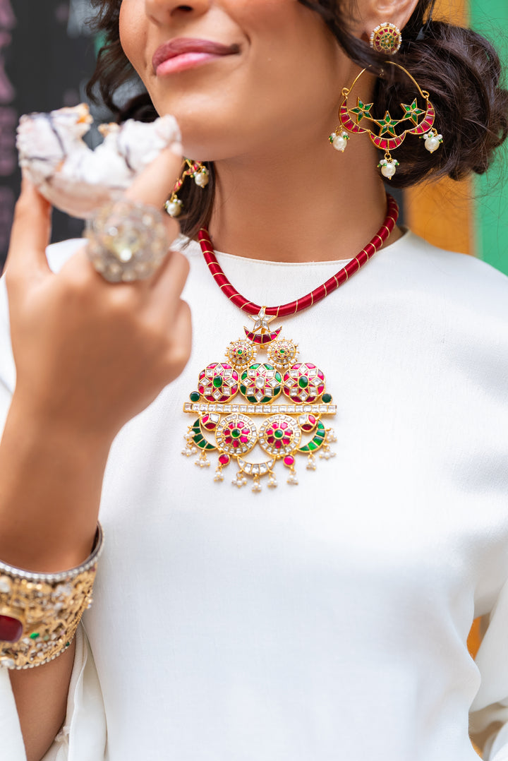 Avira Pink Green Kundan Necklace Set - Zevar by Geeta