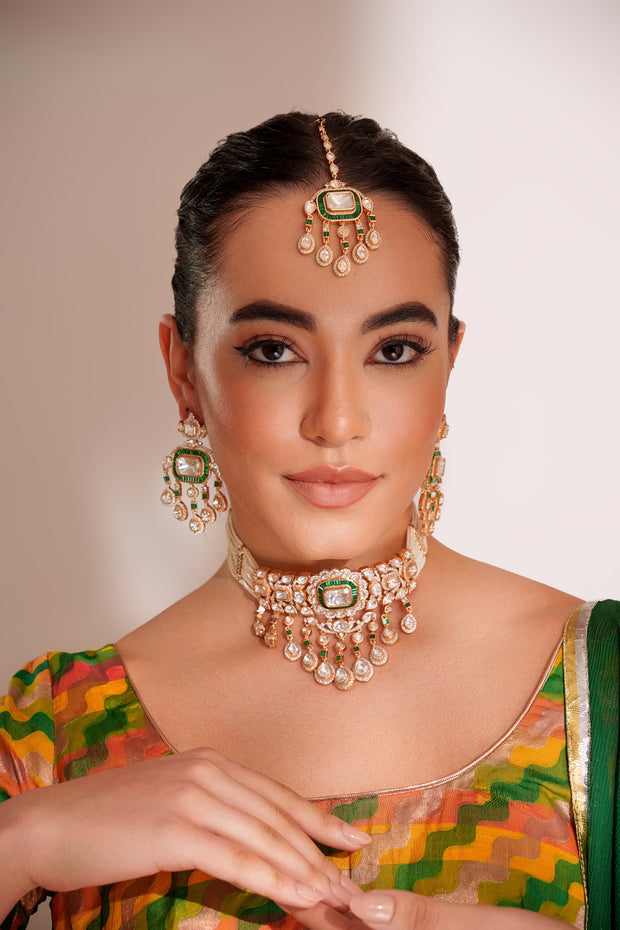 Ihita Green Kundan Choker Set