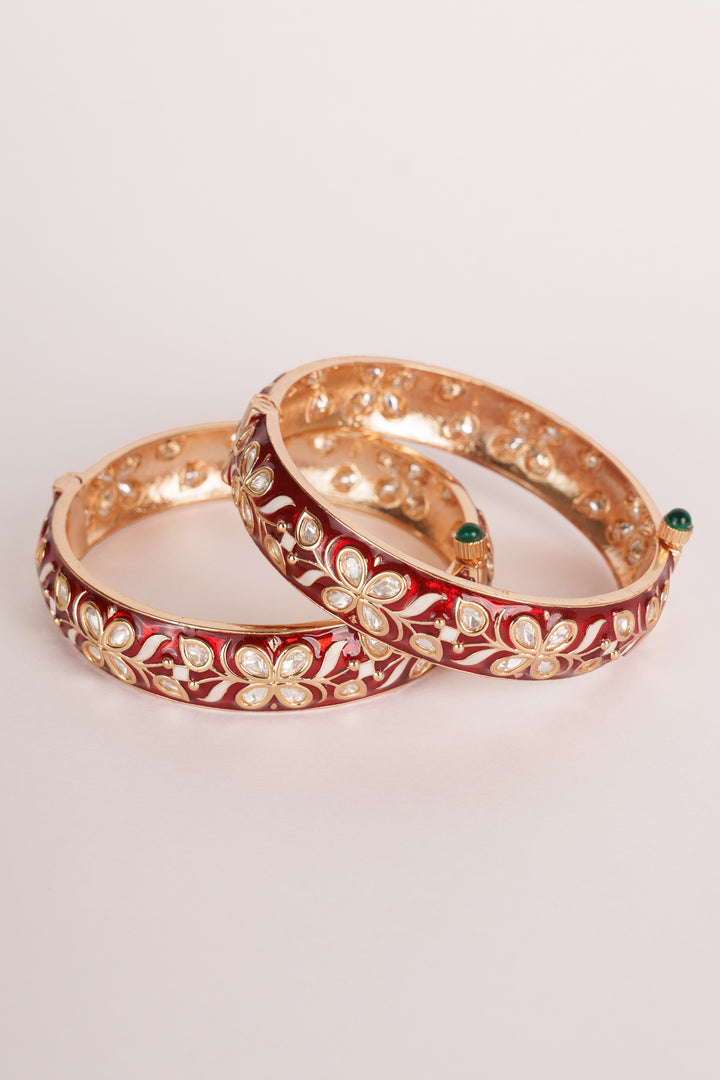Femina Red Kundan Meenakari Kadas
