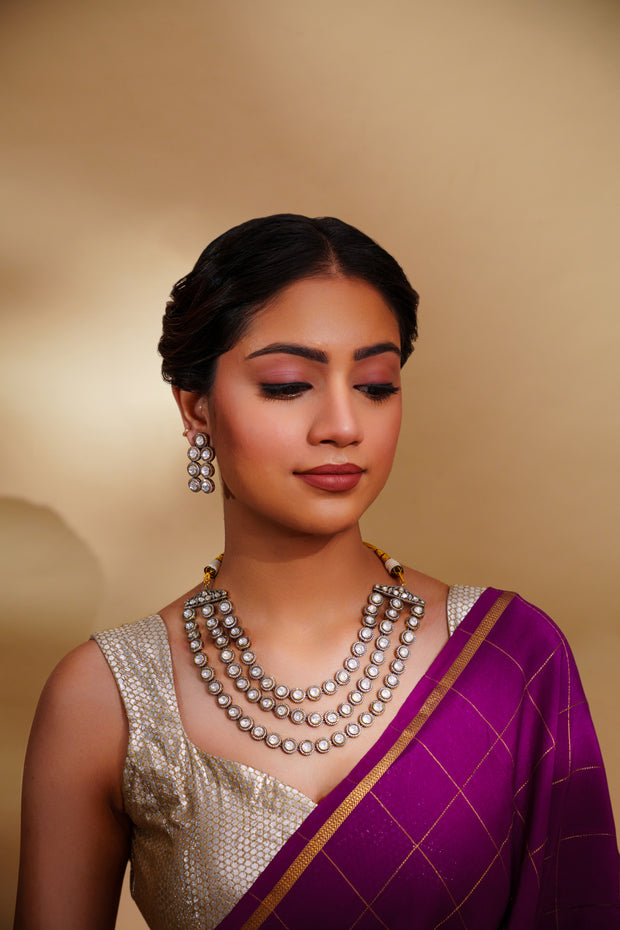 Gunjika Kundan Necklace Set