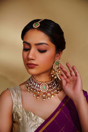 Zuri Kundan Necklace Set