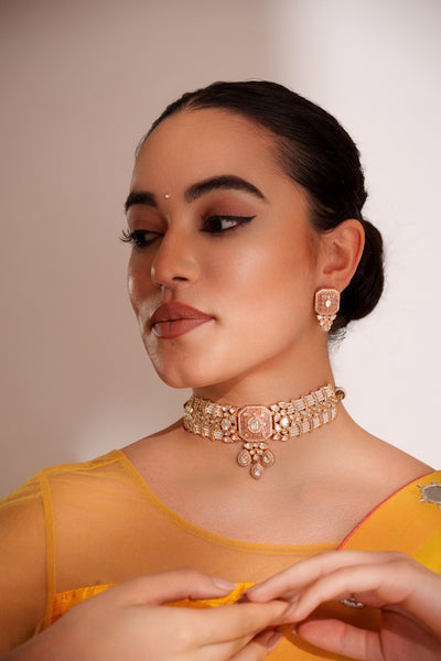 Lakshita Pink Kundan Choker Set