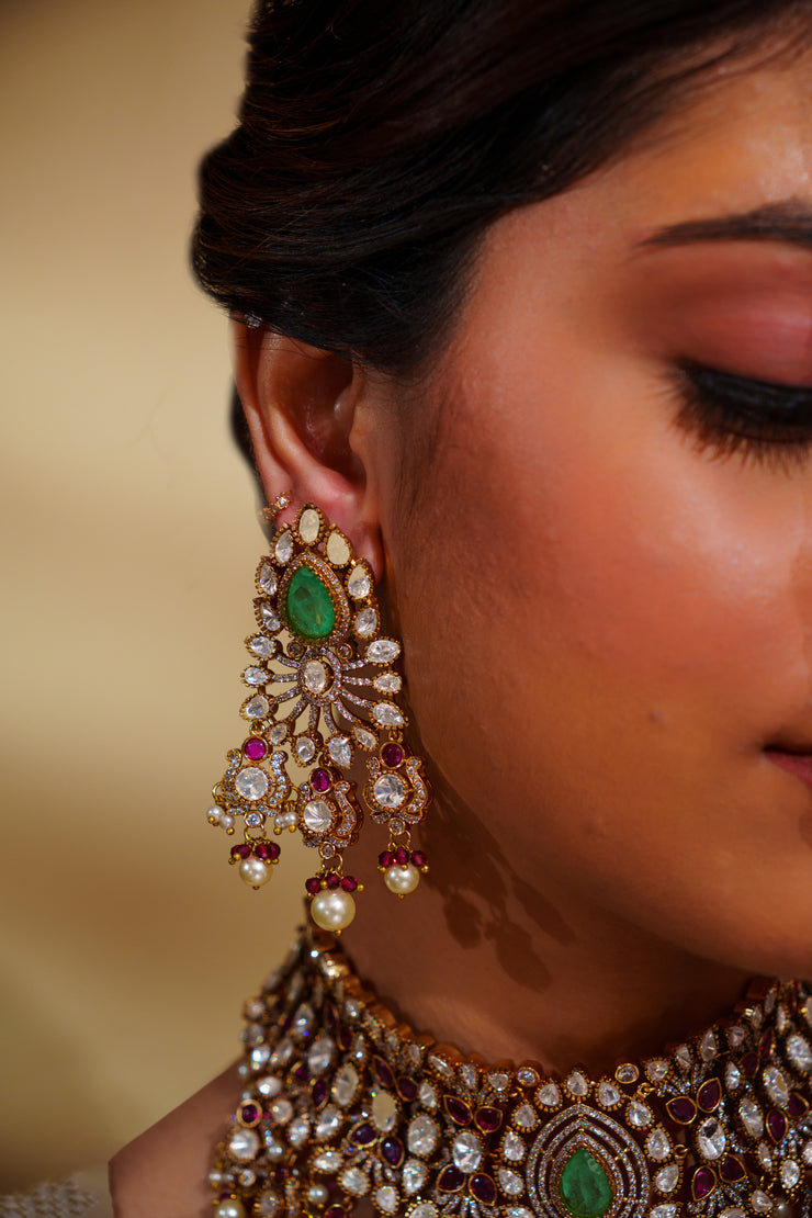 Zuri Kundan Necklace Set