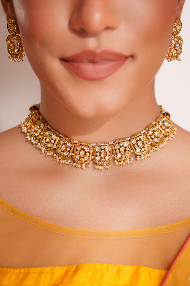 Rivya Kundan Choker Set