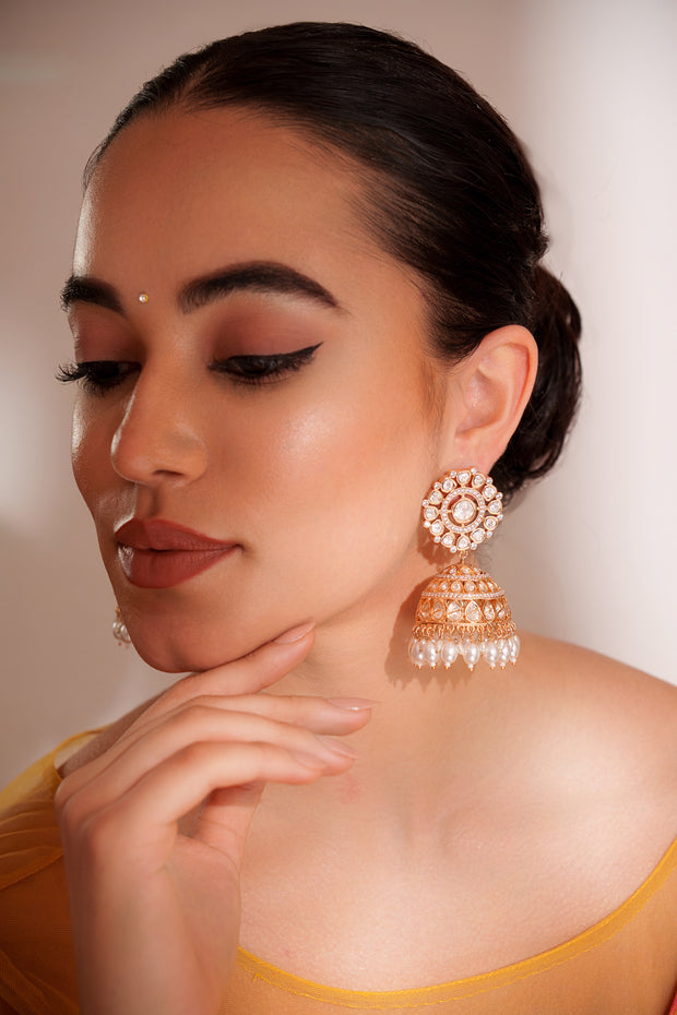 Vyomika Kundan Jhumkis