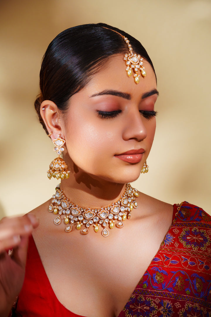 Aanaya Kundan Necklace Set