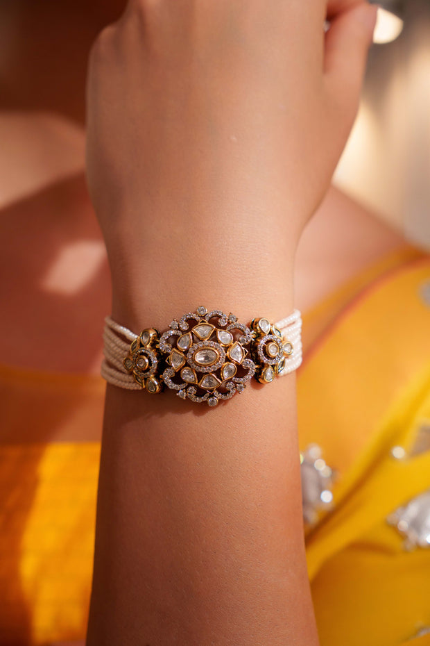 Irya Kundan Bracelet