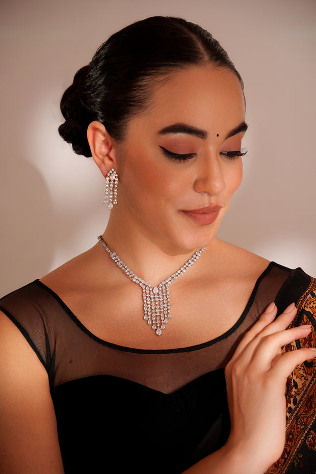 Amaya Diamond Necklace Set