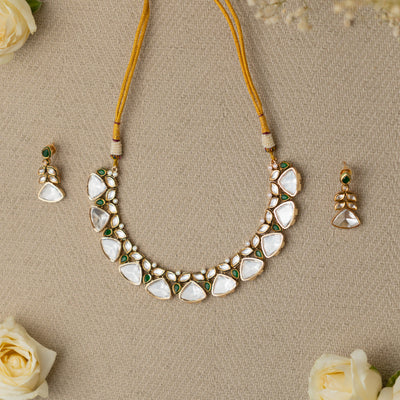 Kundan Set
