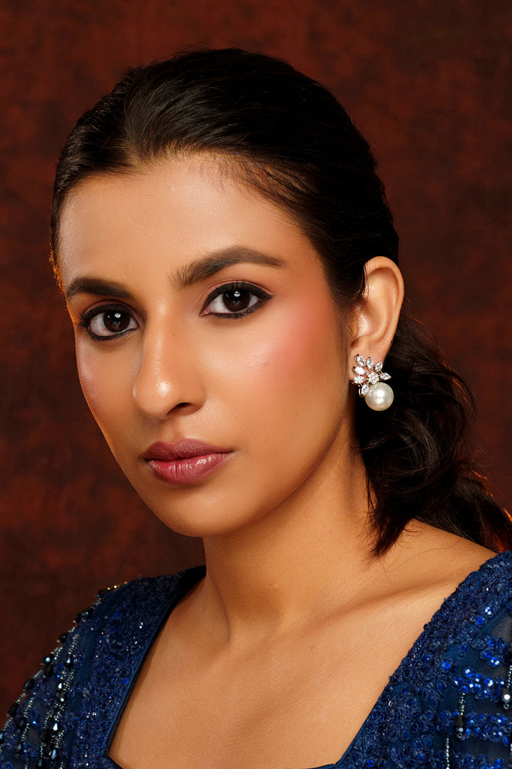 Shya Petit Diamond Earrings