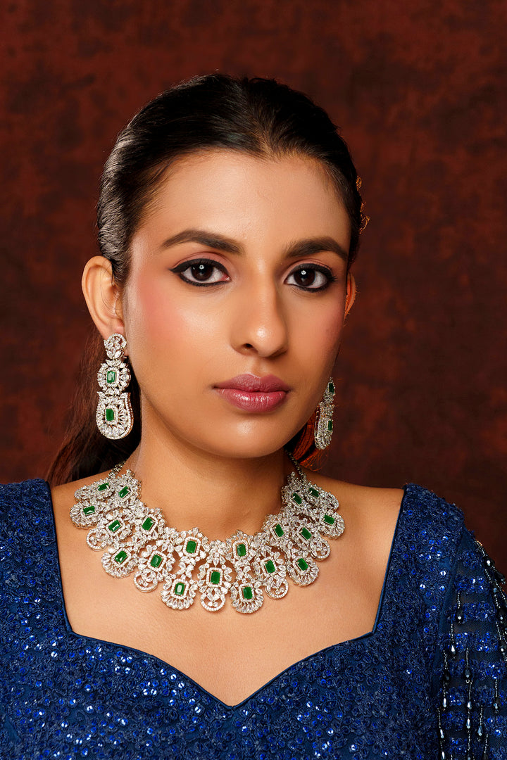 Chehek Emerald Diamond Necklace Set
