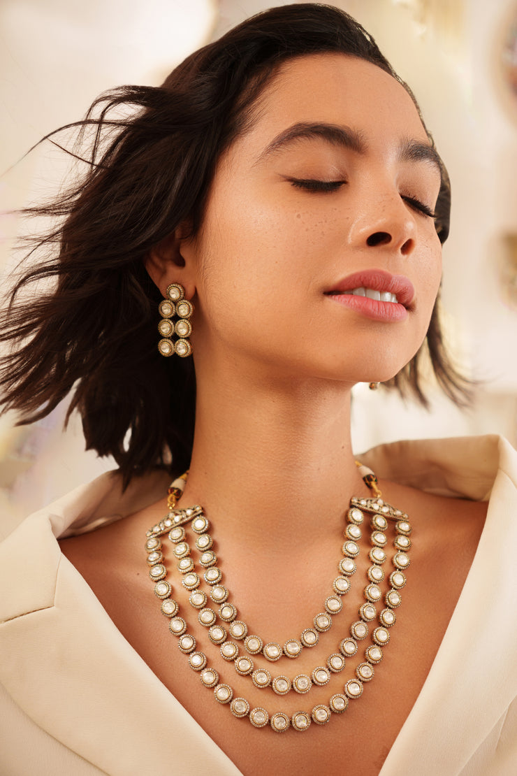 Gunjika Kundan Necklace Set