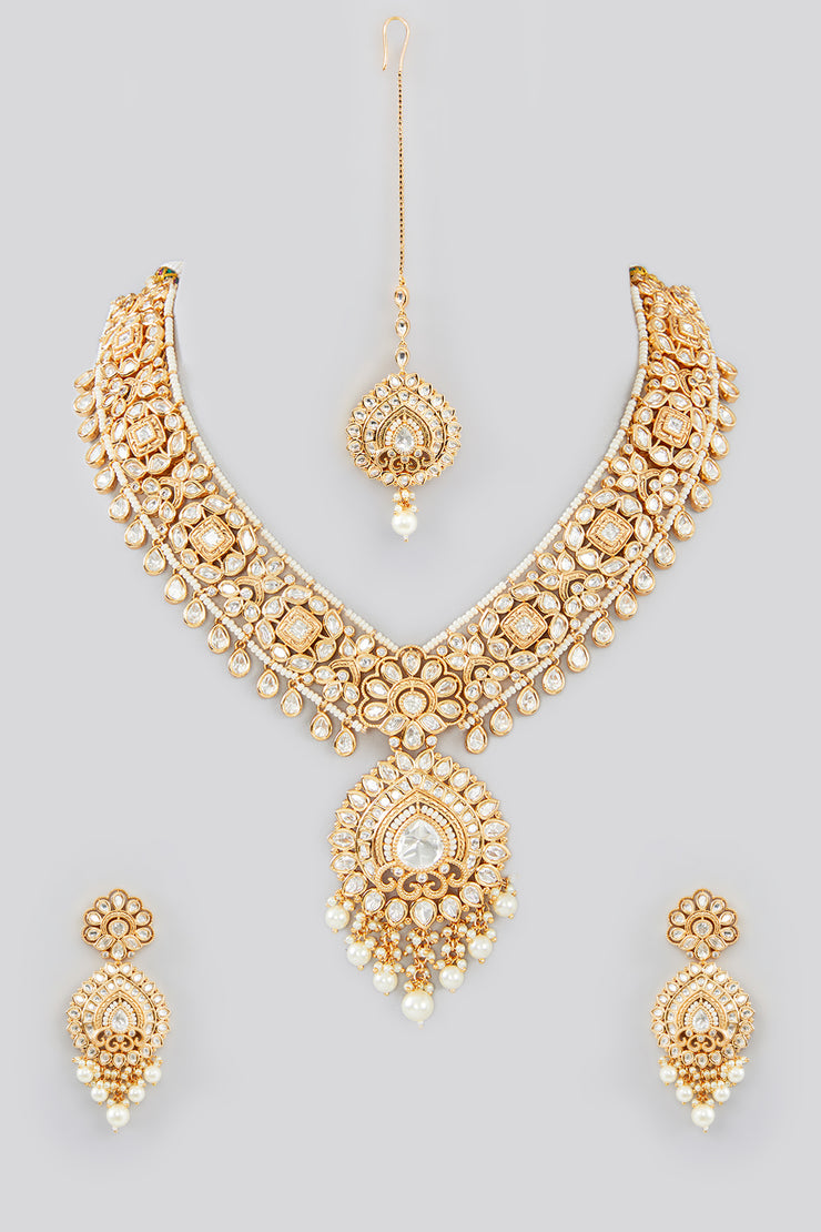 Yukta Pearl Kundan Set zevarbygeeta