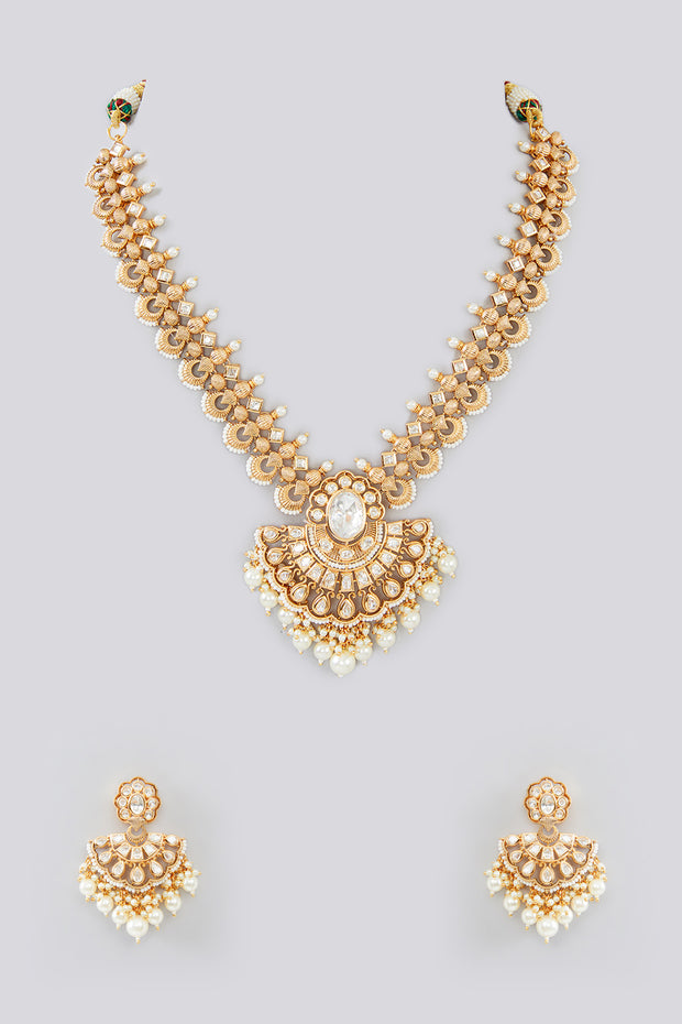 Nayantara Pearl Kundan Set