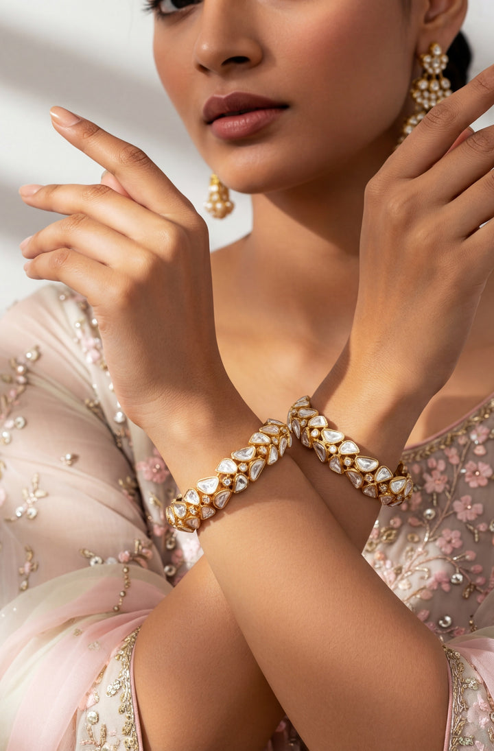 Hradha Moissanite Kadas