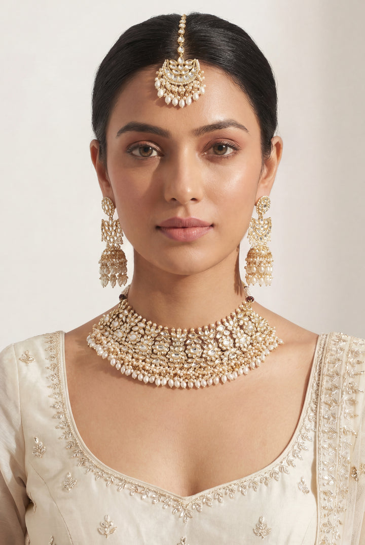 Mairavi Kundan Bridal Set