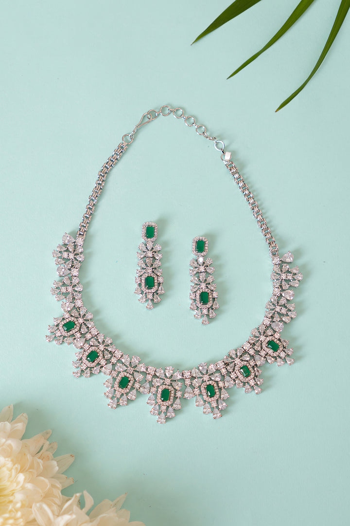 Jenny Emerald Diamond Necklace Set