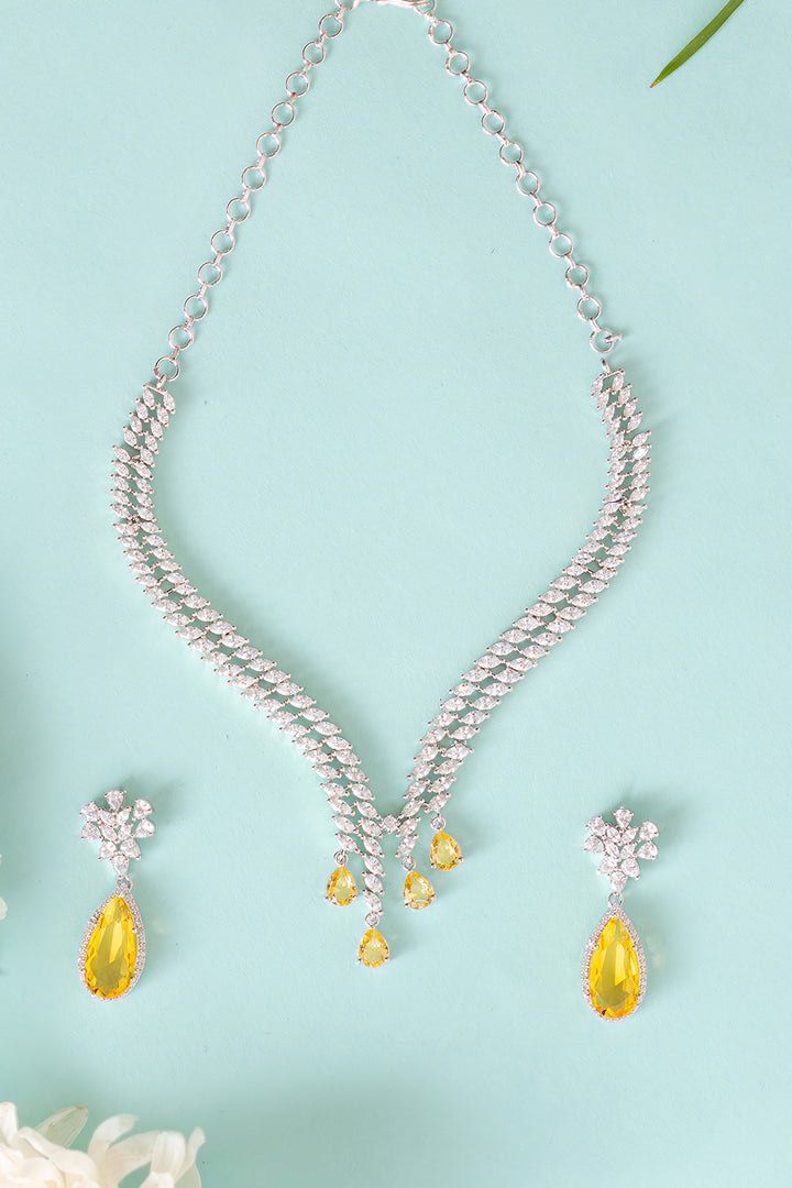 Jeshna Topaz Diamond Necklace Set
